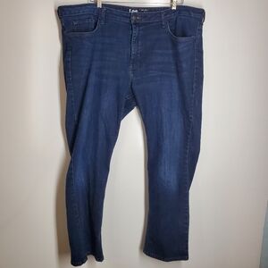 Lee Regular Fit Mid Rise Jeans.  Size 22M